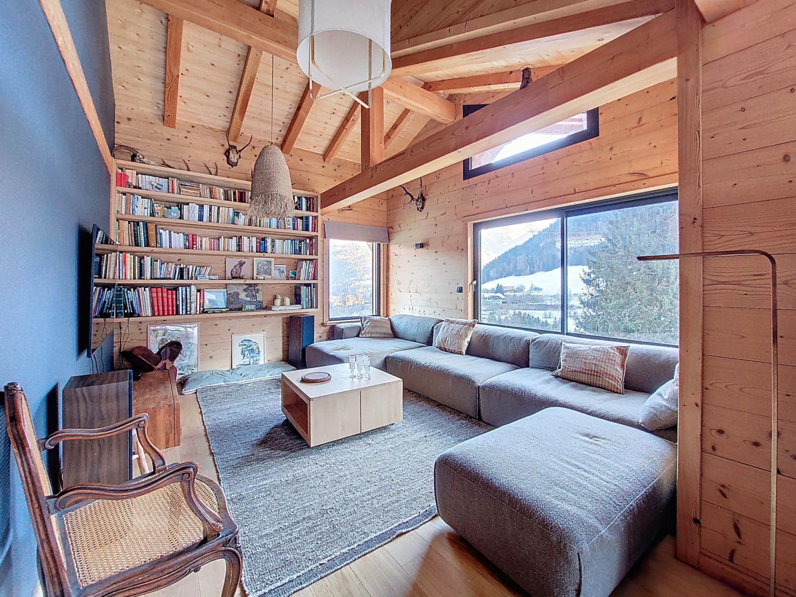 Villa in Seytroux - Chalet Superbaz