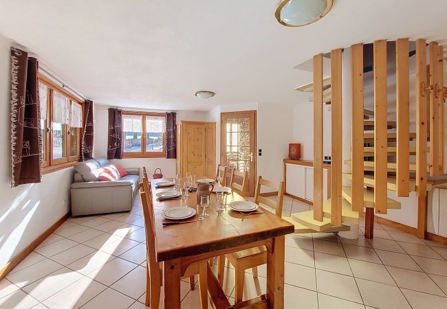 Chalet in Montriond - La Grangerie d'Ardent