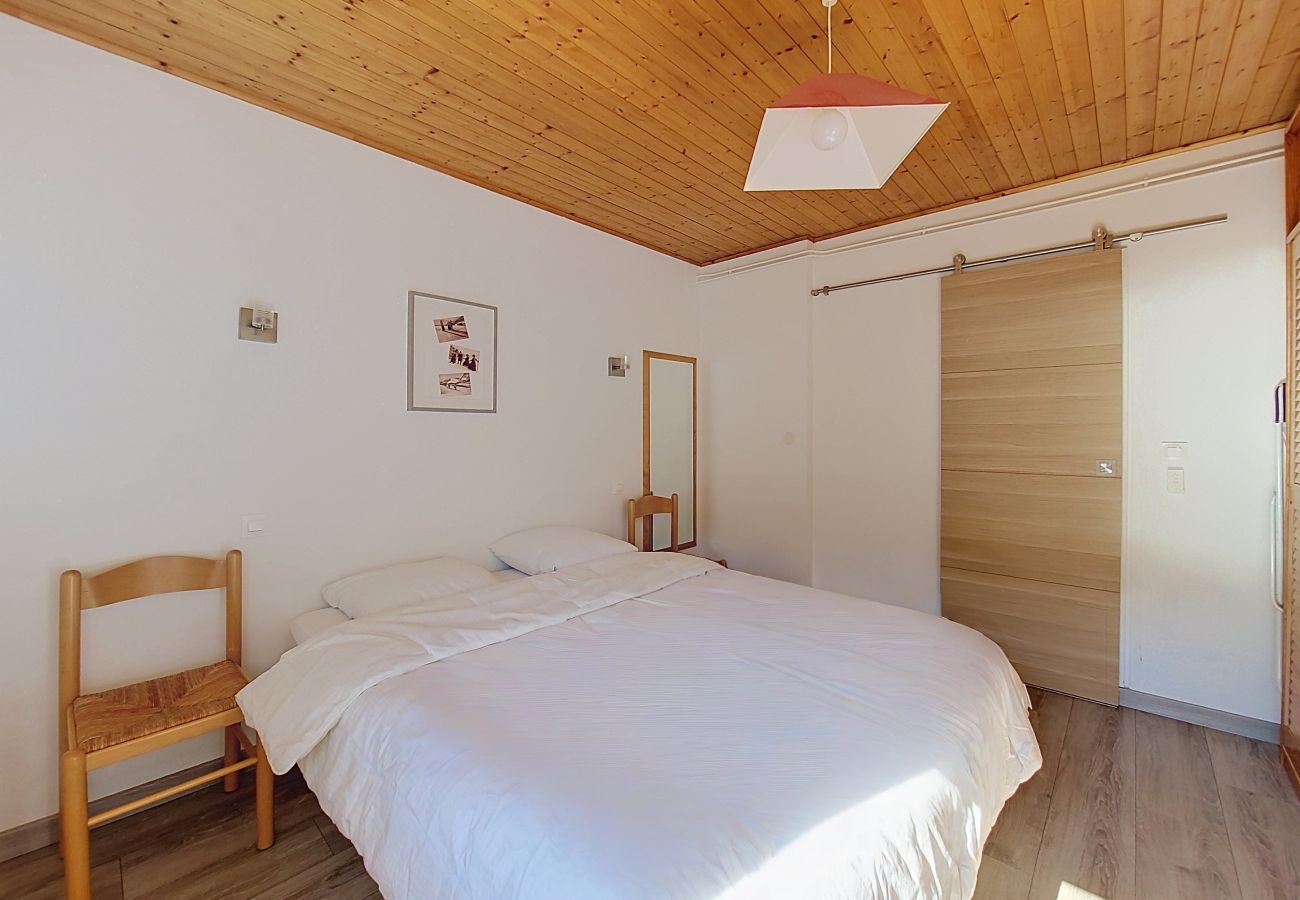 Apartment in Morzine - Nantaux 17b