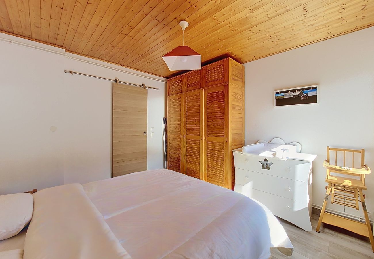 Apartment in Morzine - Nantaux 17b
