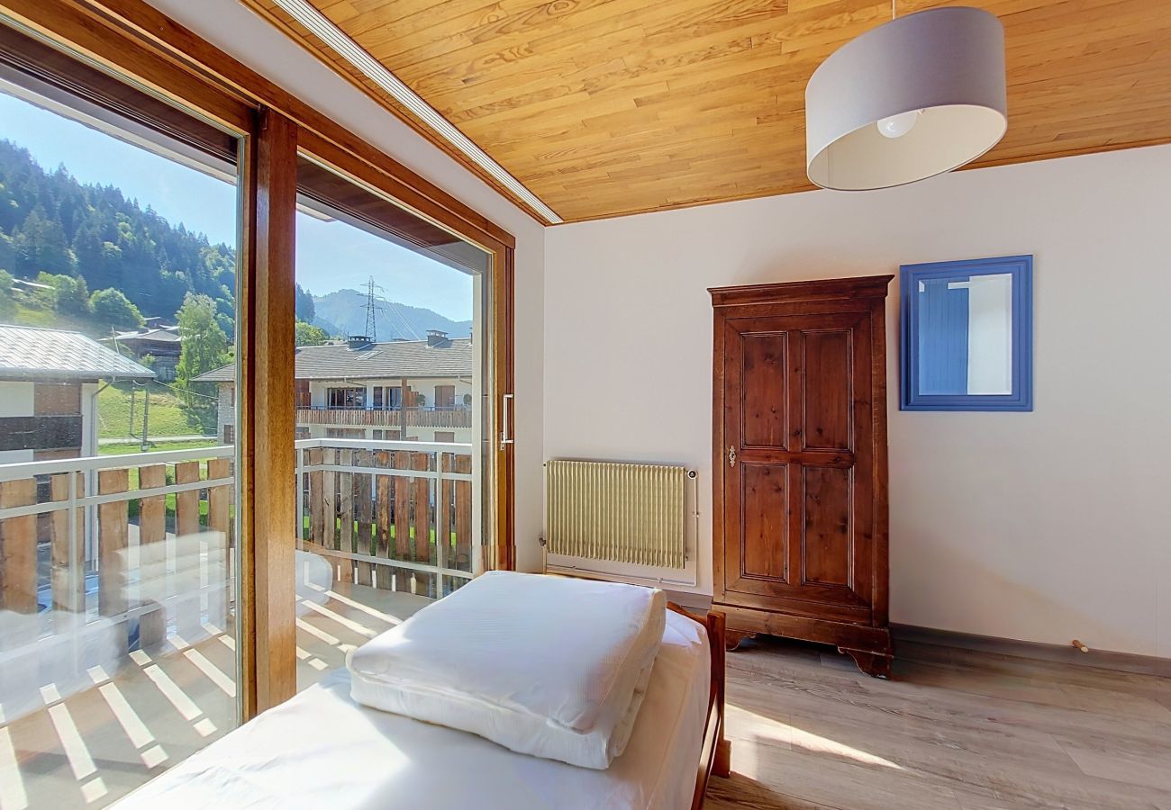 Apartment in Morzine - Nantaux 17b