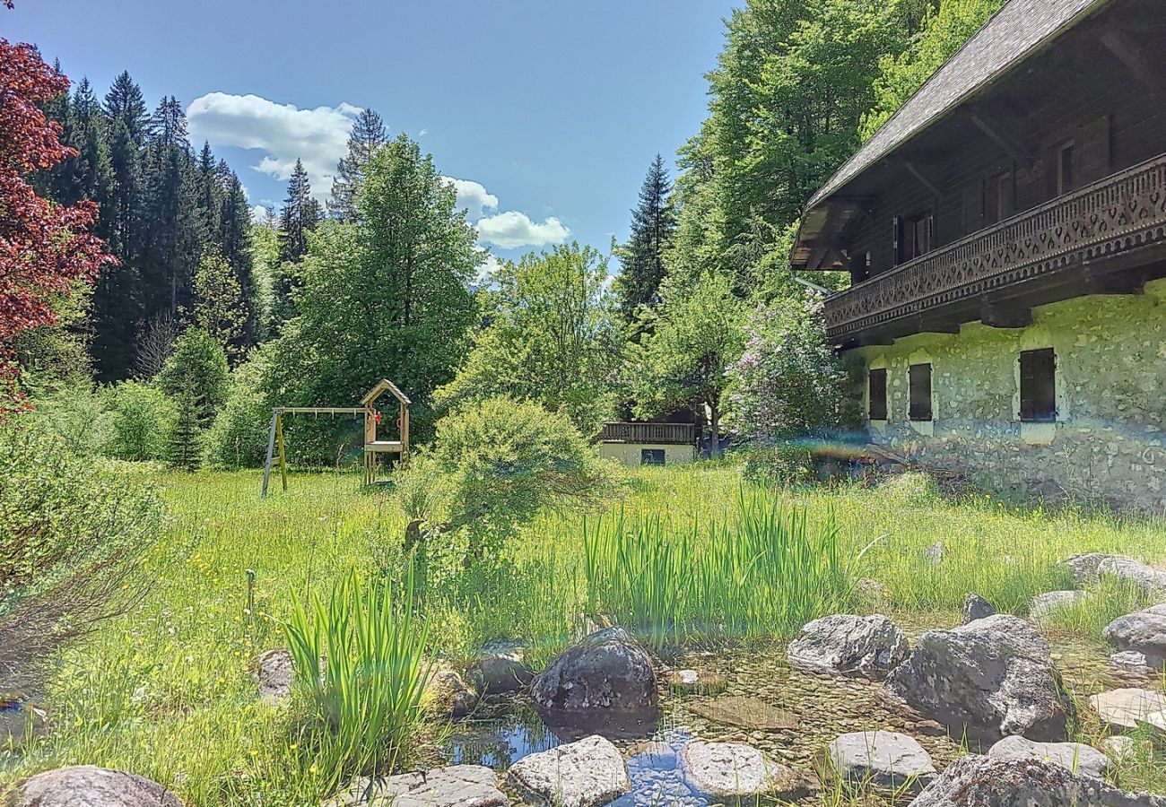 Chalet in Montriond - Chébourins