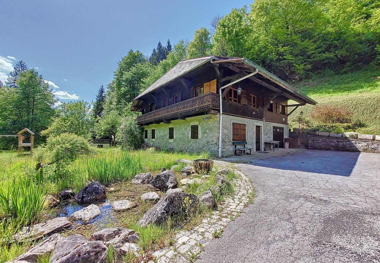 Chalet in Montriond - Chébourins