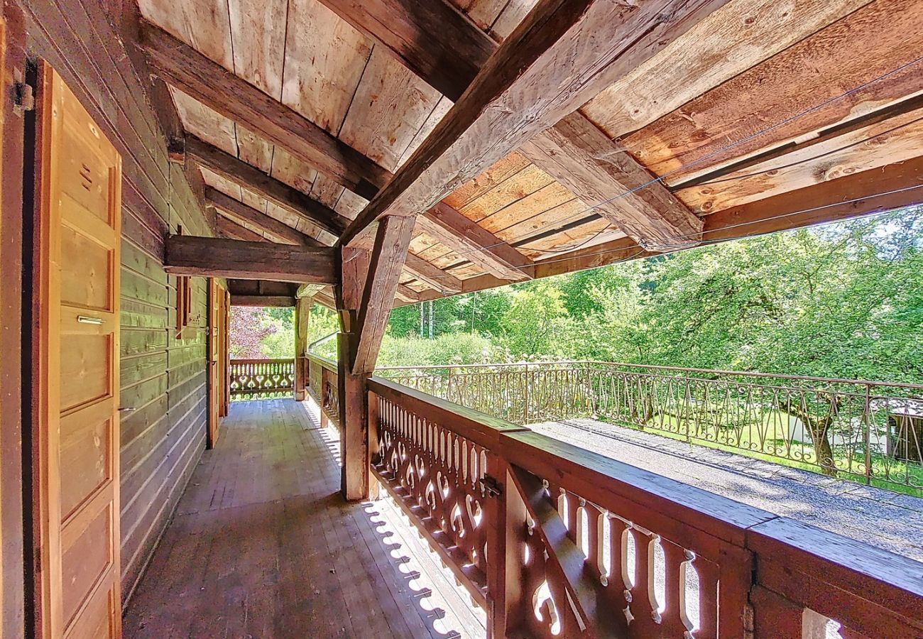 Chalet in Montriond - Chébourins