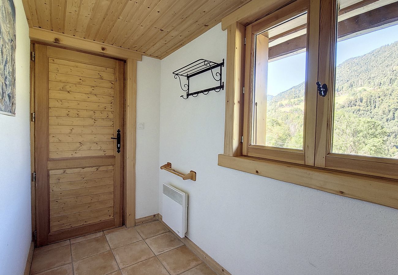 Chalet in Le Biot - Chalet Mon Frère