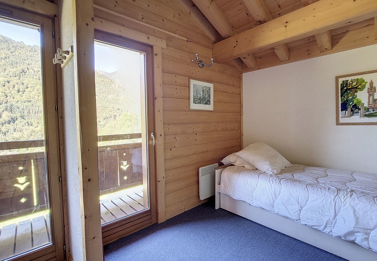 Chalet in Le Biot - Chalet Mon Frère