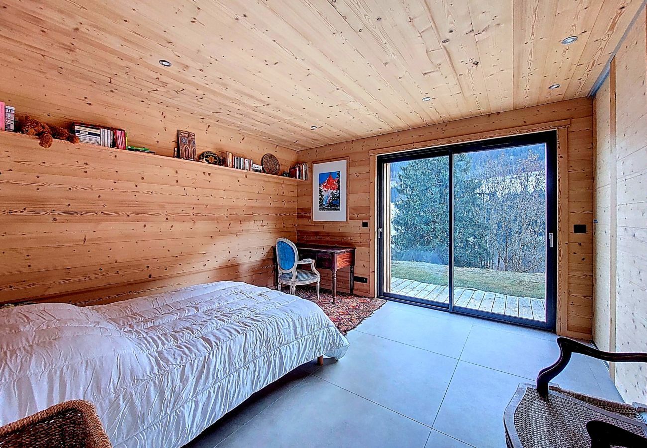 Chalet in Seytroux - Chalet Superbaz