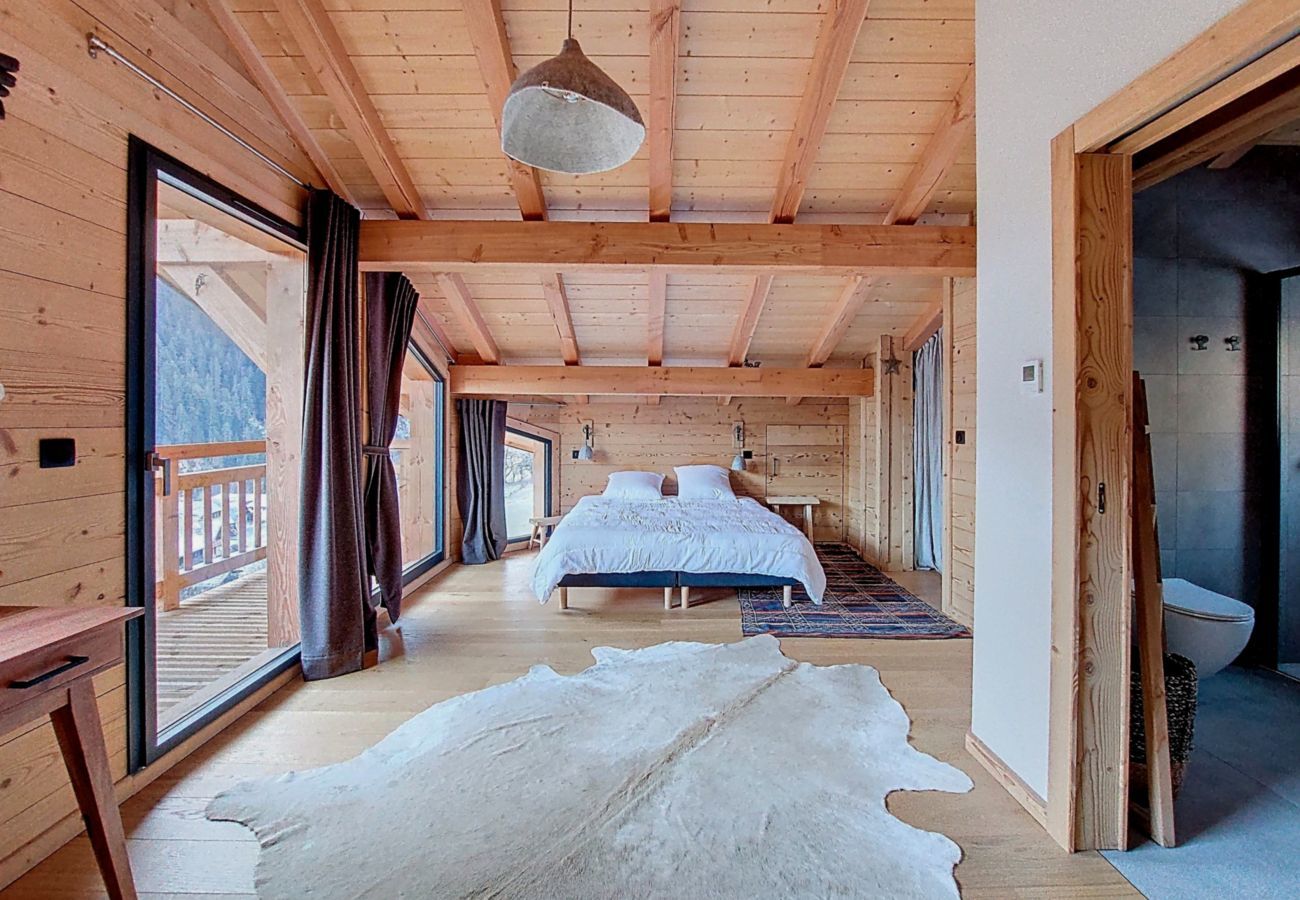 Chalet in Seytroux - Chalet Superbaz