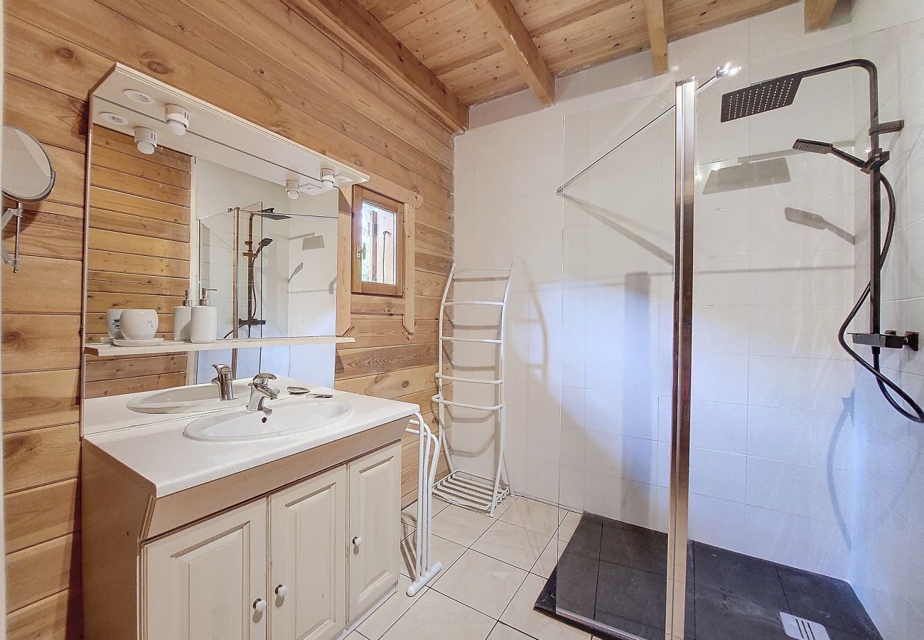 Chalet à Saint-Jean-d´Aulps - Iaorana