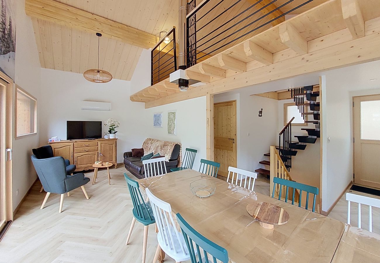 Chalet à Saint-Jean-d´Aulps - Chalet des Filles